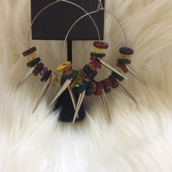 Multiple Earring!!! - Picture 4 of 5